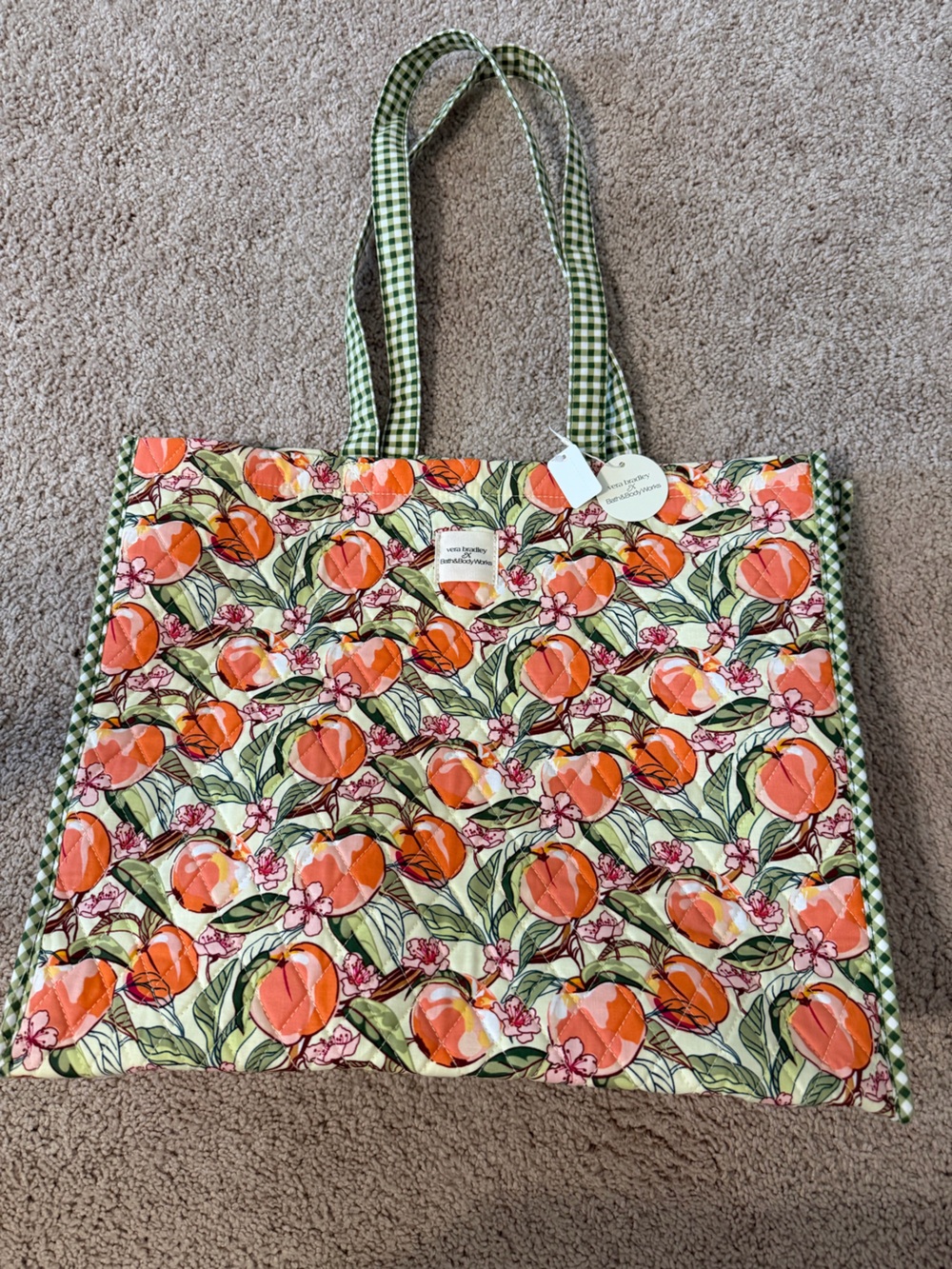 Vera Bradley special edition tote. NWT - Picture 3 of 14